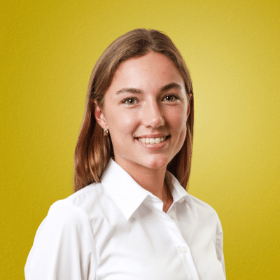 Julia Schilder - Consultant